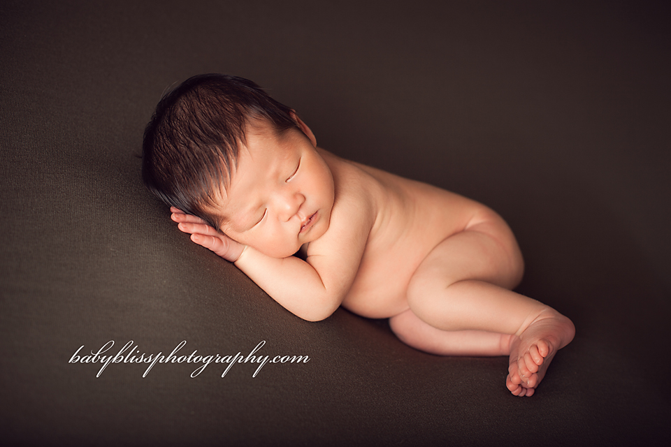 Kelowna Newborn Photographer | Baby Bliss Photography .