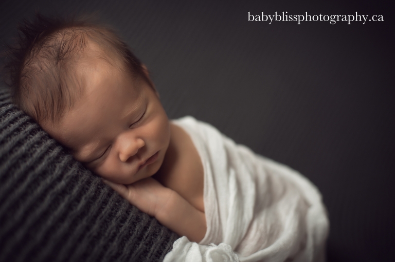 newborn-photography-in-vernon-baby-bliss-photography-www-babyblissphotography-ca-02