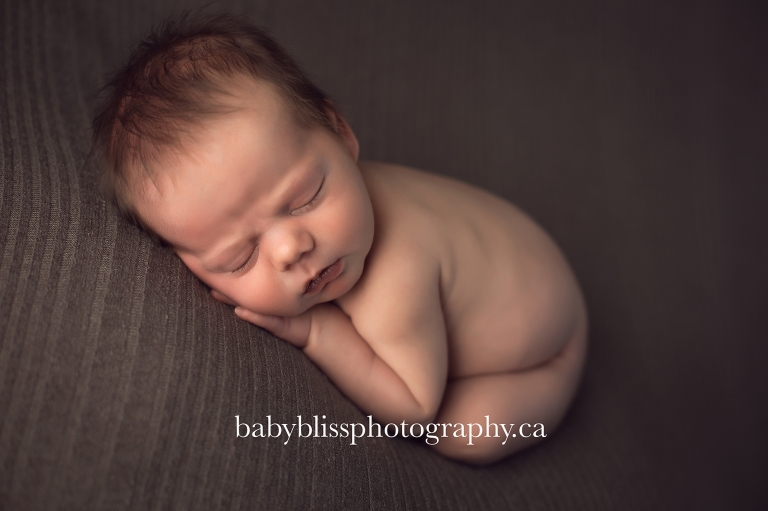 Vernon Newborn Photography | Baby Bliss Photography | www.babyblissphotography.ca