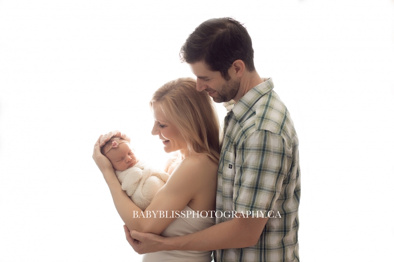 Okanagan Newborn Photographer | Baby Bliss Photography | www.babyblissphotography.ca